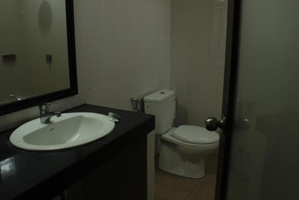 Maemae Beach House Hotel Nusa Penida Room photo